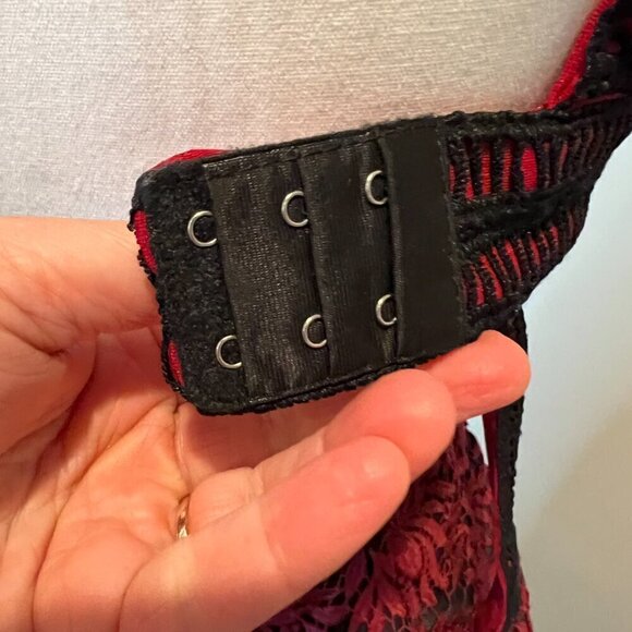 Few Moda New York Red embroidered Open Back Cocktail Dress, Size Small - Picture 13 of 16